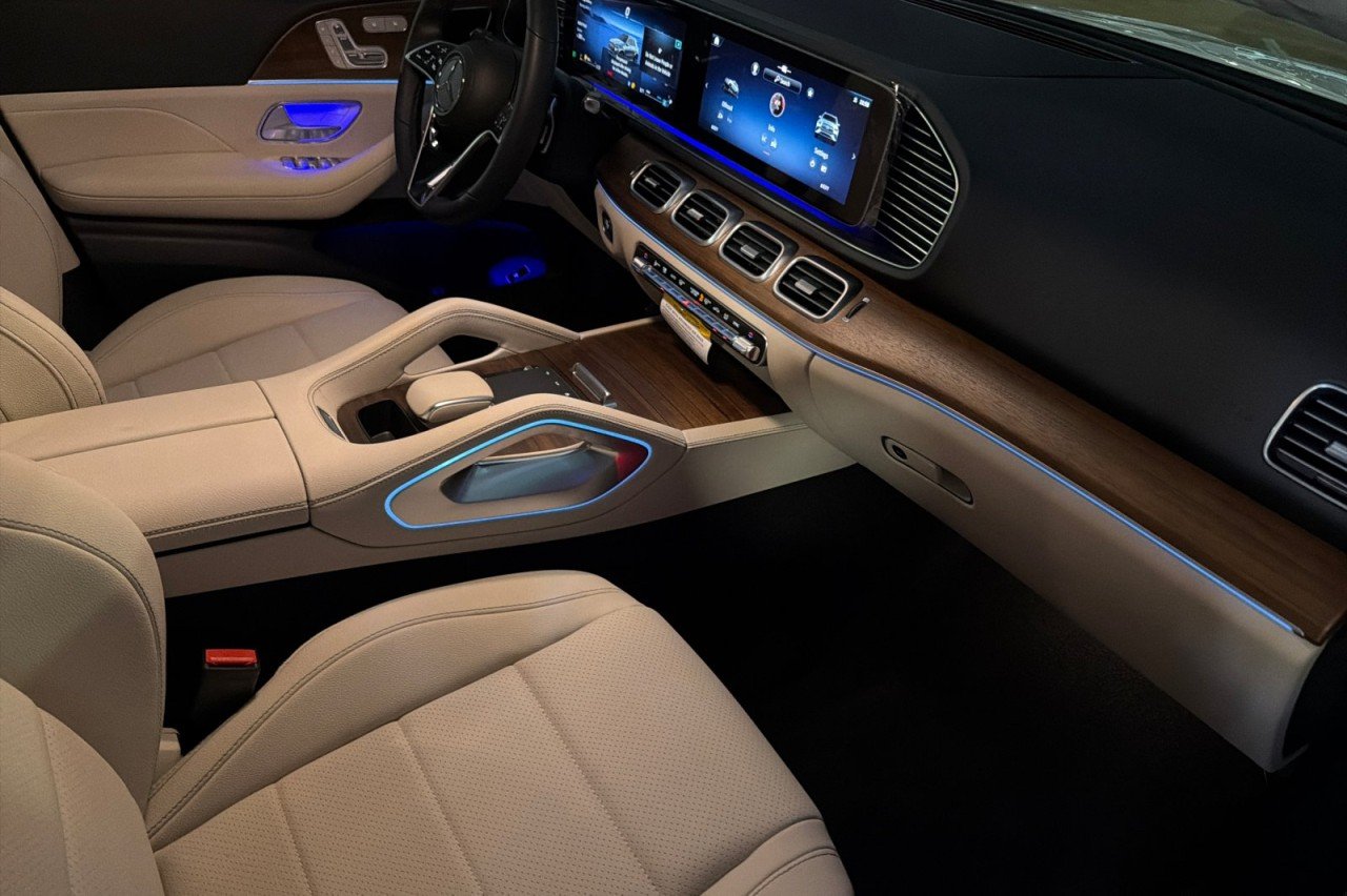 New 2026 Polar White Mercedes-Benz GLE 350 4MATIC® SUV image 15