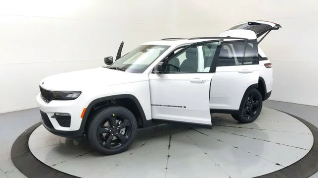 Used 2024 White Jeep Limited image 16