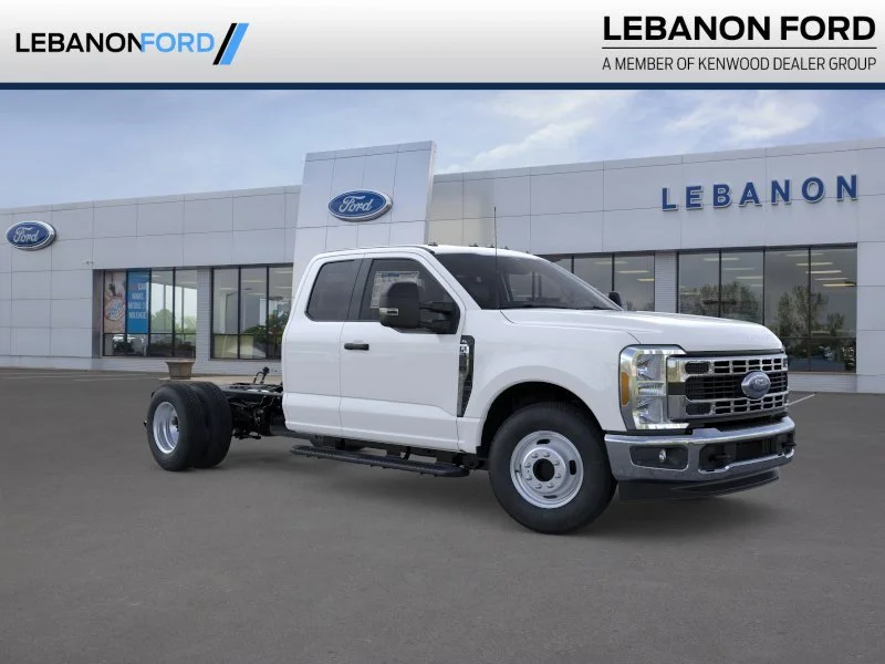 2026 Ford F-350 Super Duty Chassis Cab