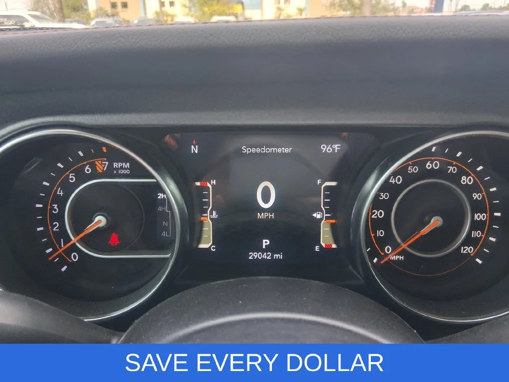 Used 2023 White Jeep Mojave image 7