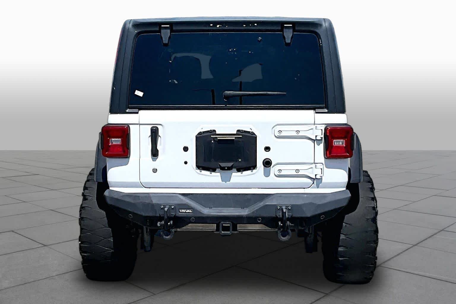 Used 2019 Bright White Clearcoat Jeep Sport S image 5