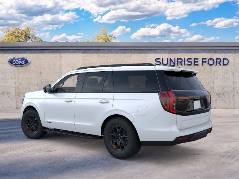 New 2026 Star White Metallic Tri-Coat Ford Tremor® image 4