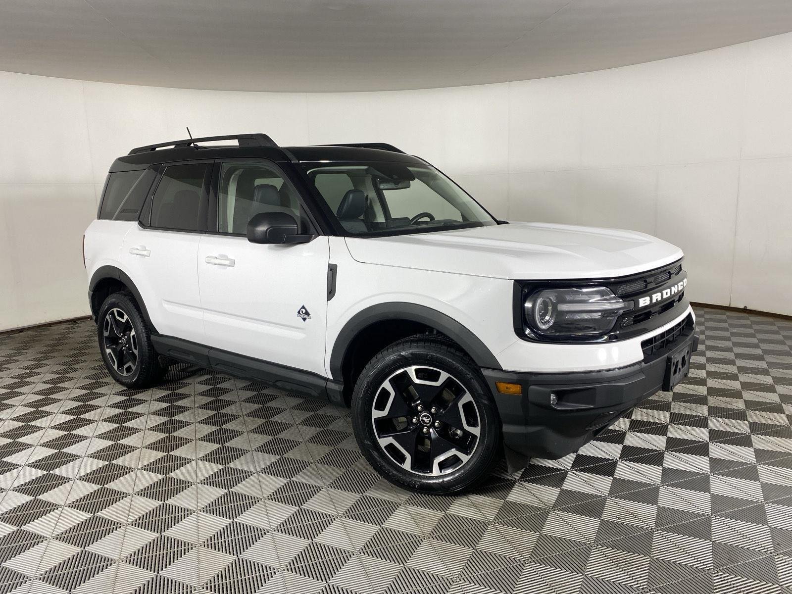 Used 2021 Oxford White Ford Outer Banks image 11