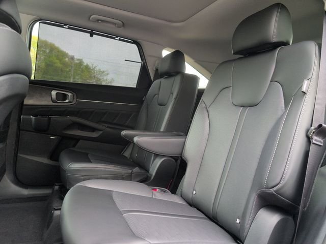New 2026 Wolf Gray Kia X-Line SX AWD image 22