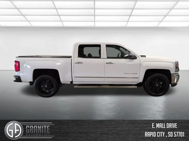 Used 2018 White Chevrolet LTZ image 7