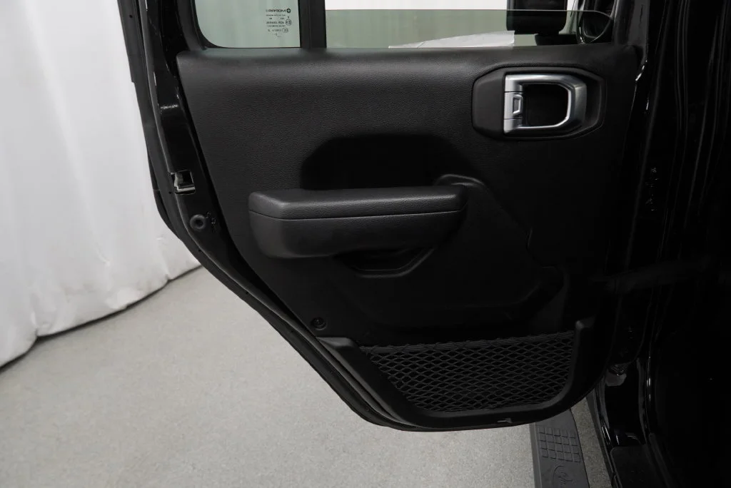 Used 2023 Black Jeep Rubicon image 36