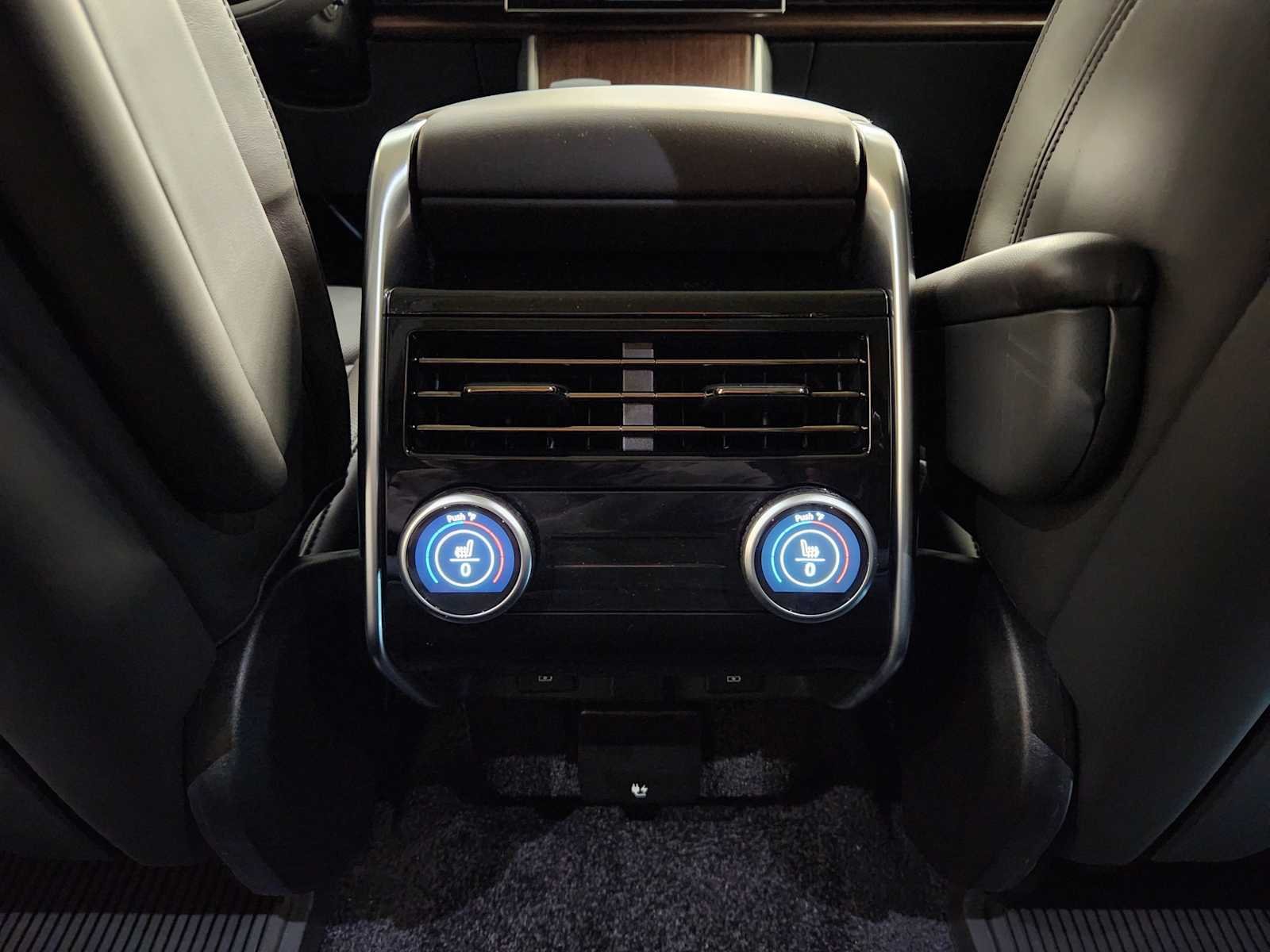 2026 Land Rover Range Rover SE - Photo 29