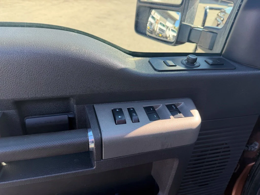 Used 2012 Brown Ford Lariat image 10