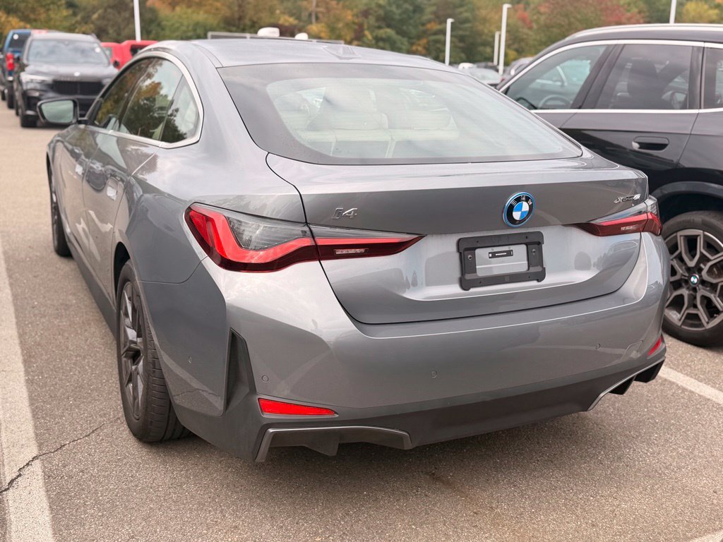 Certified Used 2025 Skyscraper Grey Metallic BMW xDrive40 image 4
