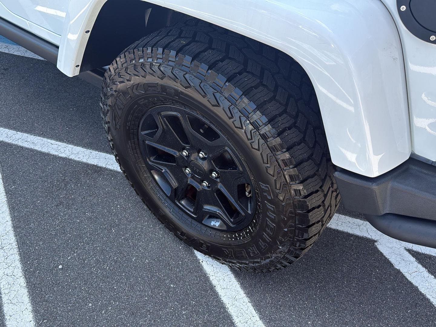 Used 2016 Bright White Clearcoat Jeep Backcountry image 14