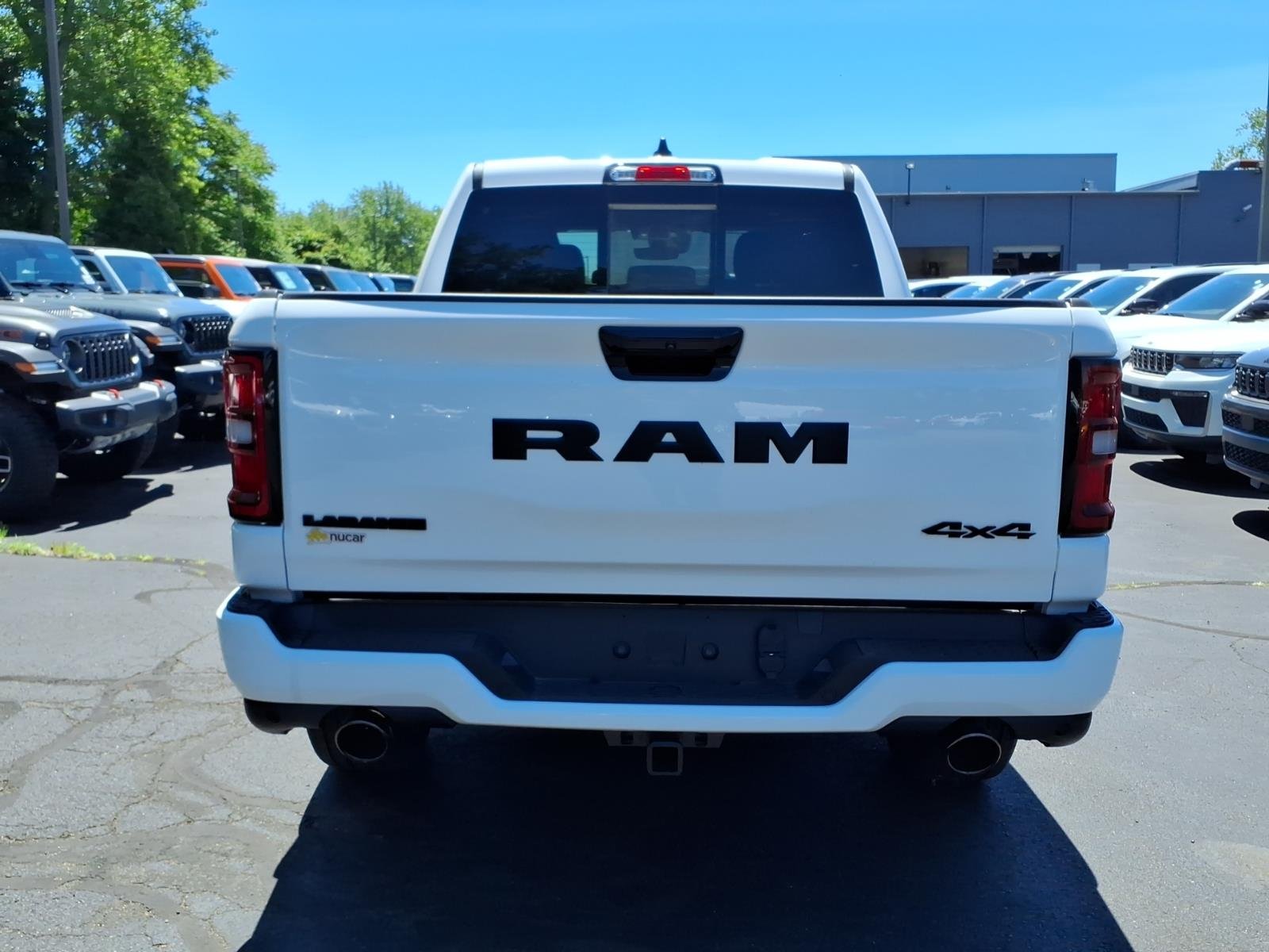 New 2026 Bright White Clear-Coat Exterior Paint RAM Laramie image 5