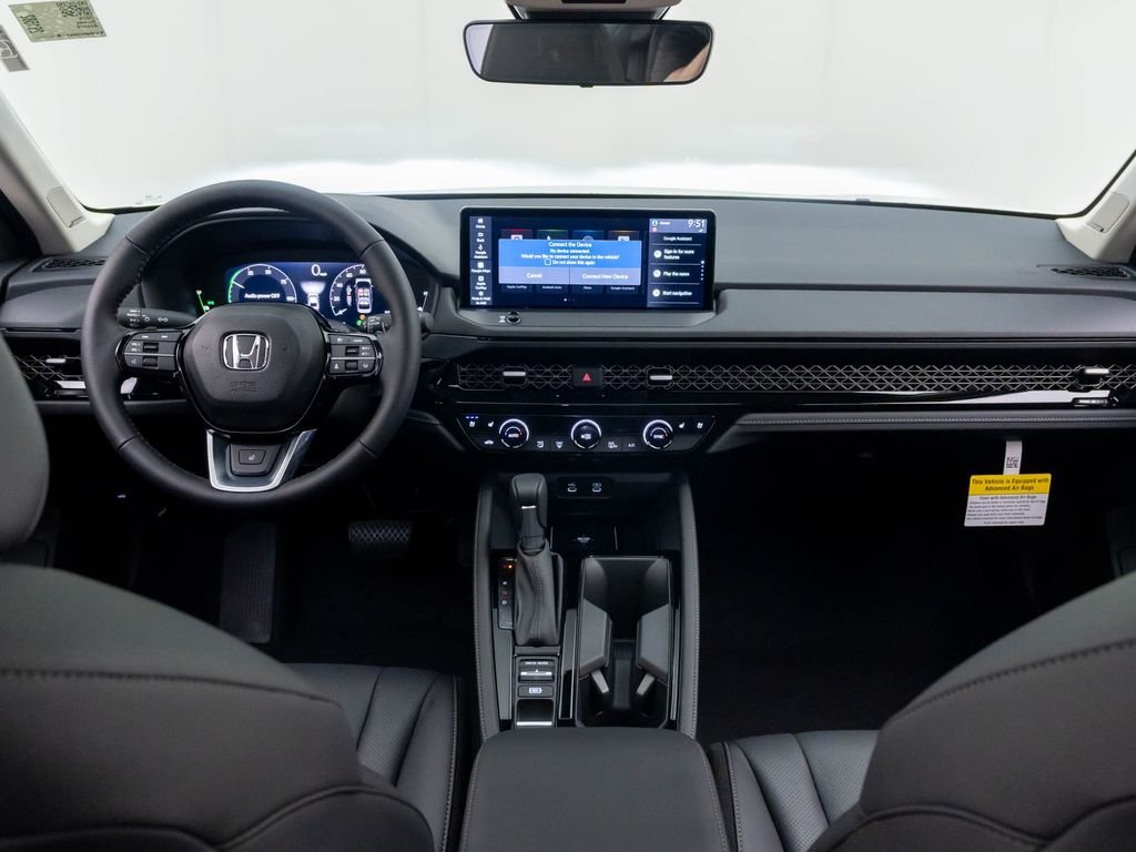 New 2026 Platinum White Pearl Honda Touring image 10
