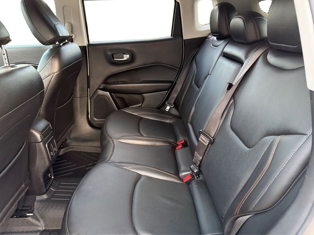 Used 2021 White Clearcoat Jeep Limited image 11