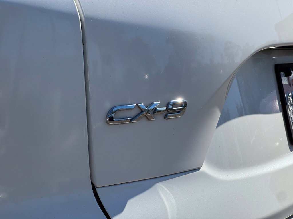 Used 2018 Snowflake White Pearl Mazda Grand Touring image 22