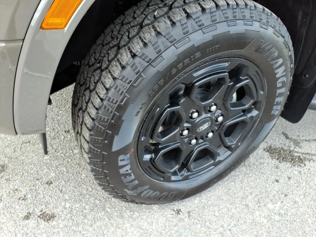 New 2026 Marsh Gray Ford Lariat® image 10