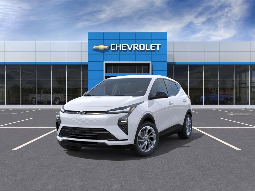 New 2027 Summit White Chevrolet LT image 10