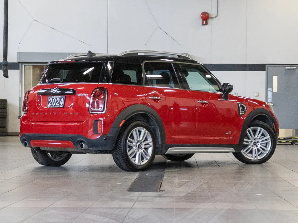 Used 2024 851-Chili Red MINI Cooper S image 2