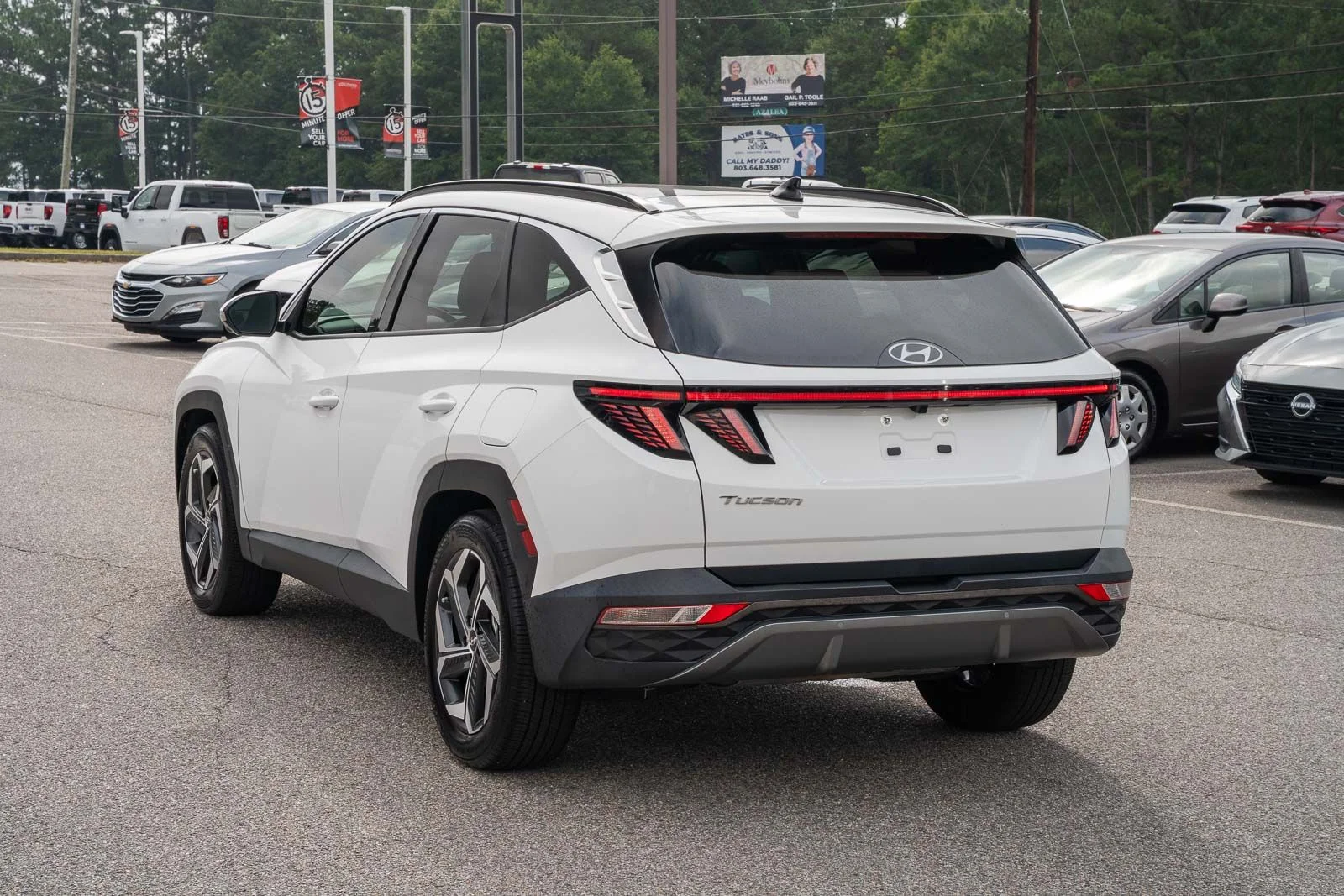Used 2024 White Hyundai Limited image 4