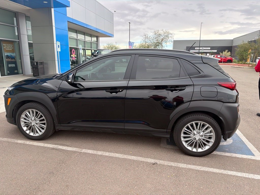 Used 2021 Ultra Black Hyundai SEL image 8
