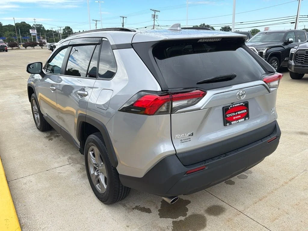 Used 2024 Silver Sky Metallic Toyota XLE image 7