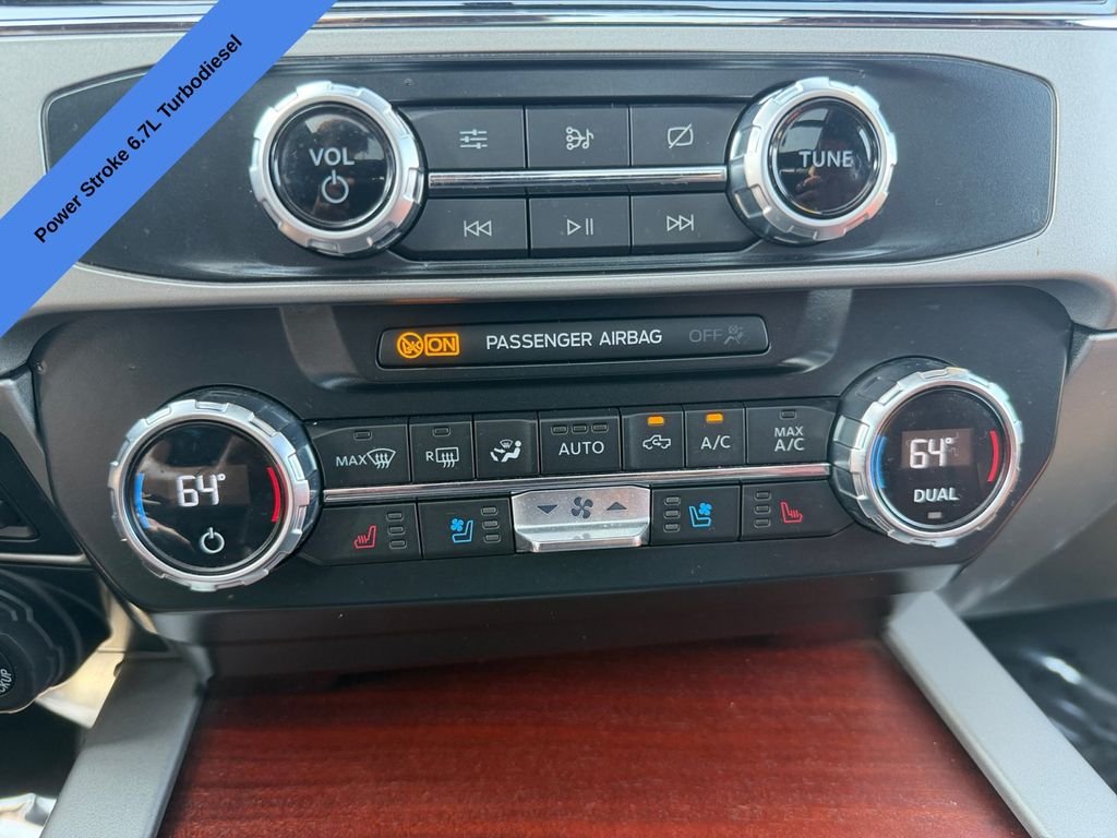 Used 2022 Red Ford King Ranch image 21