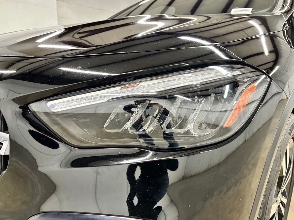 Used 2025 Black Mercedes-Benz GLA 250 image 10