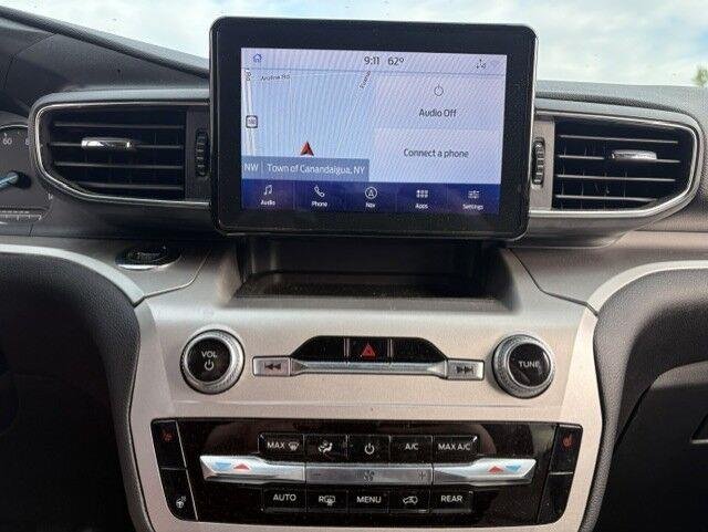 Used 2022 Stone Blue Ford XLT image 7