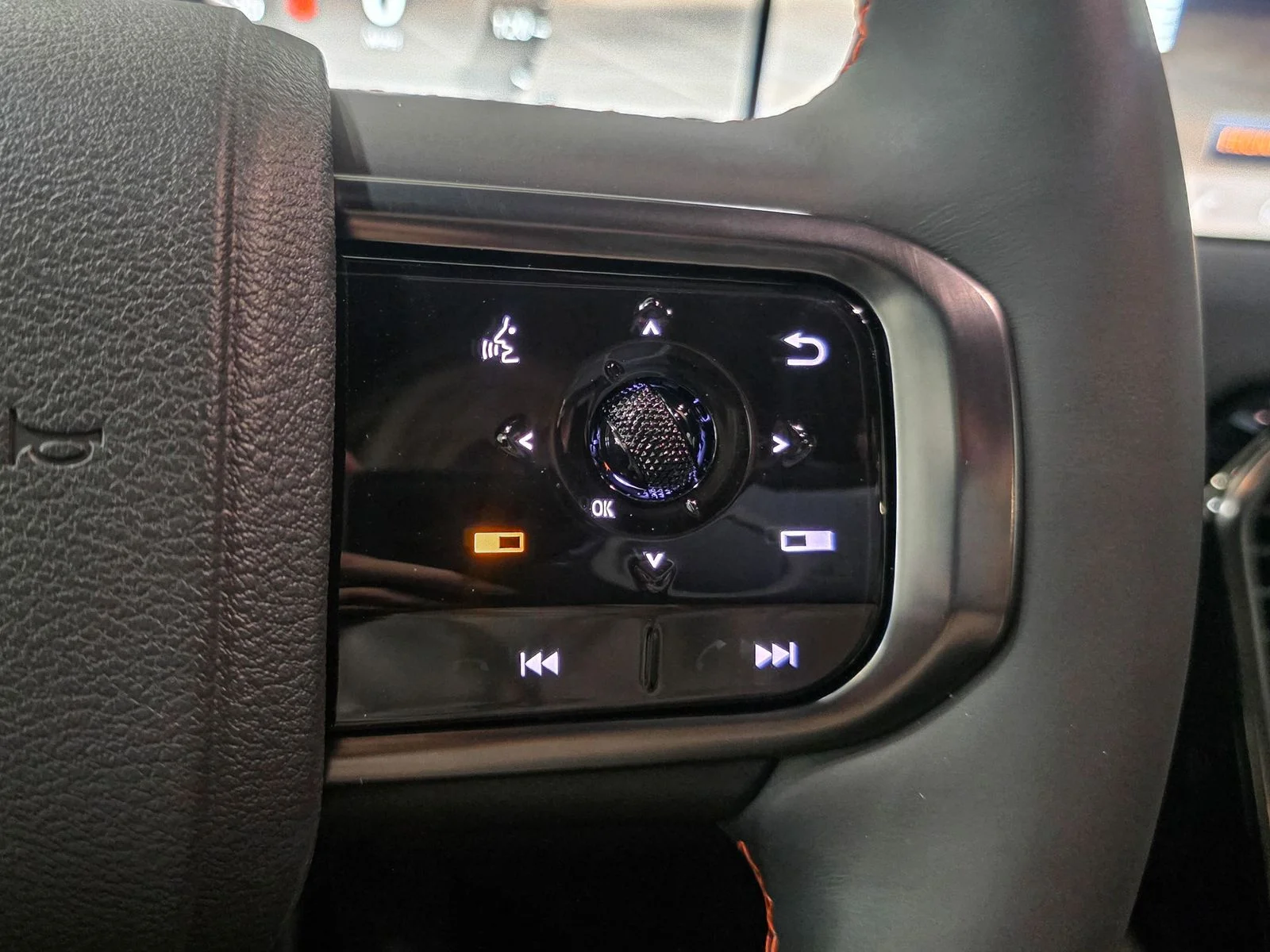 2026 Nissan Armada PRO-4X - Photo 39