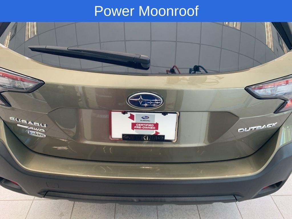 Used 2025 Green Subaru Premium image 14
