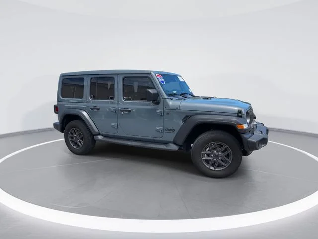 Used 2024 Gray Jeep Sport S image 1