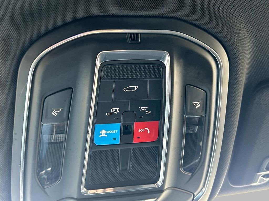 Used 2022 Black Jeep Trailhawk 4xe image 40