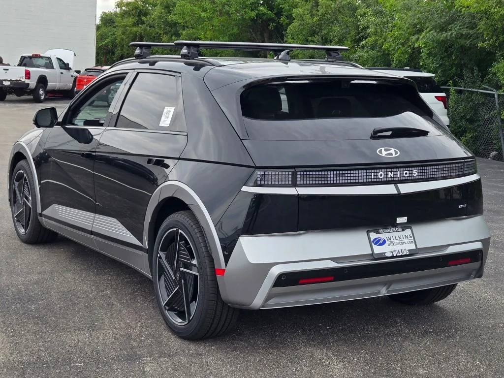 New 2026 Abyss Black Hyundai Limited image 15