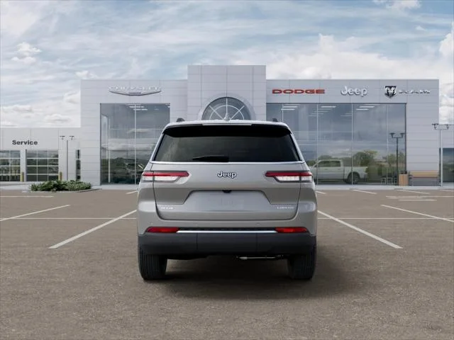 New 2026 Silver Zynith Exterior Paint Jeep Laredo X image 33