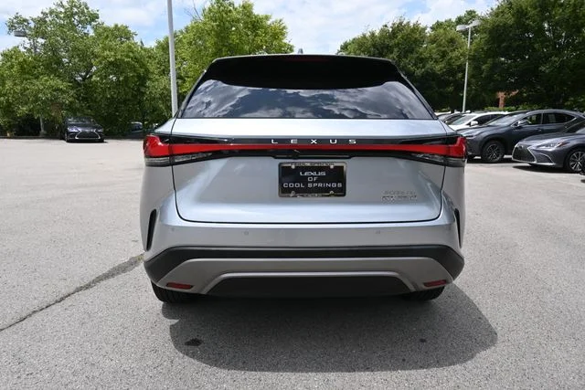 Certified Used 2023 IRIDIUM Lexus 350 image 4