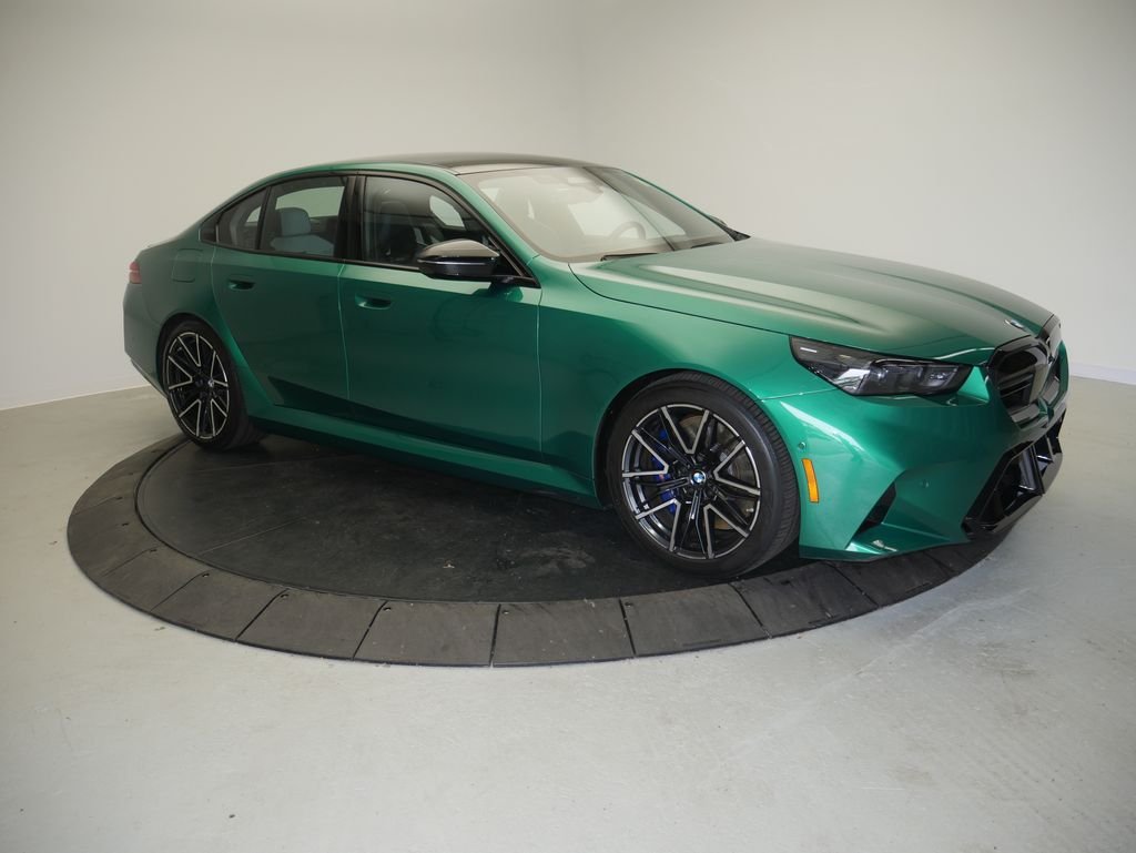 Used 2026 Green Metallic BMW Base image 9