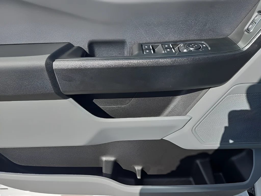 New 2026 Oxford White Ford F-350® XL image 12