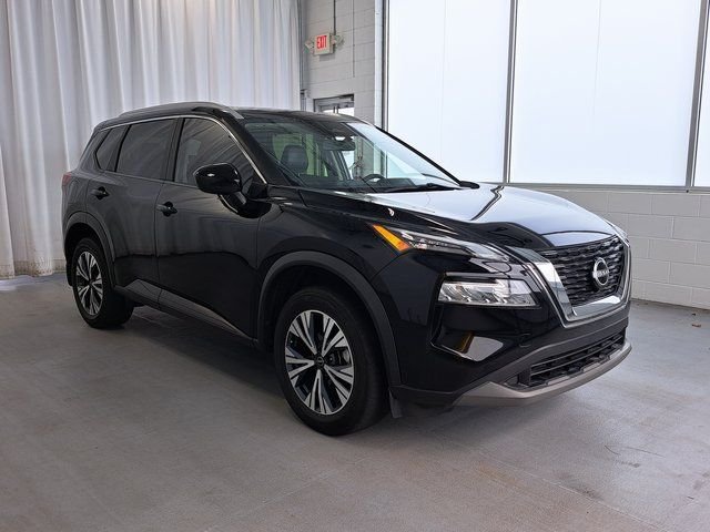 Used 2023 Black Nissan SV image 4