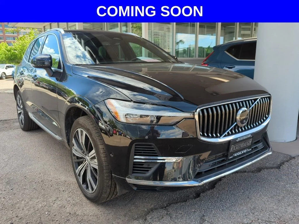 2023 Volvo XC60 T8 Plus Bright Theme AWD's photo