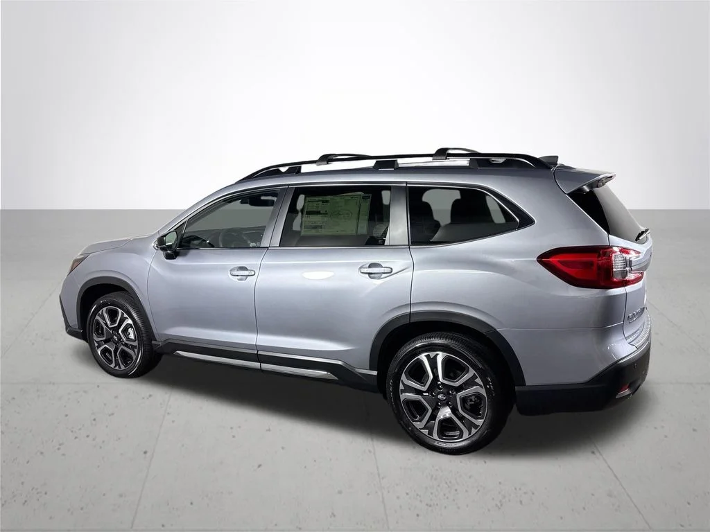 New 2026 ICE SILVER METALLIC Subaru Limited 7-Passenger image 8