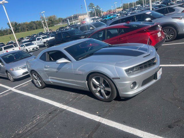 Used 2010 Silver Chevrolet SS image 4