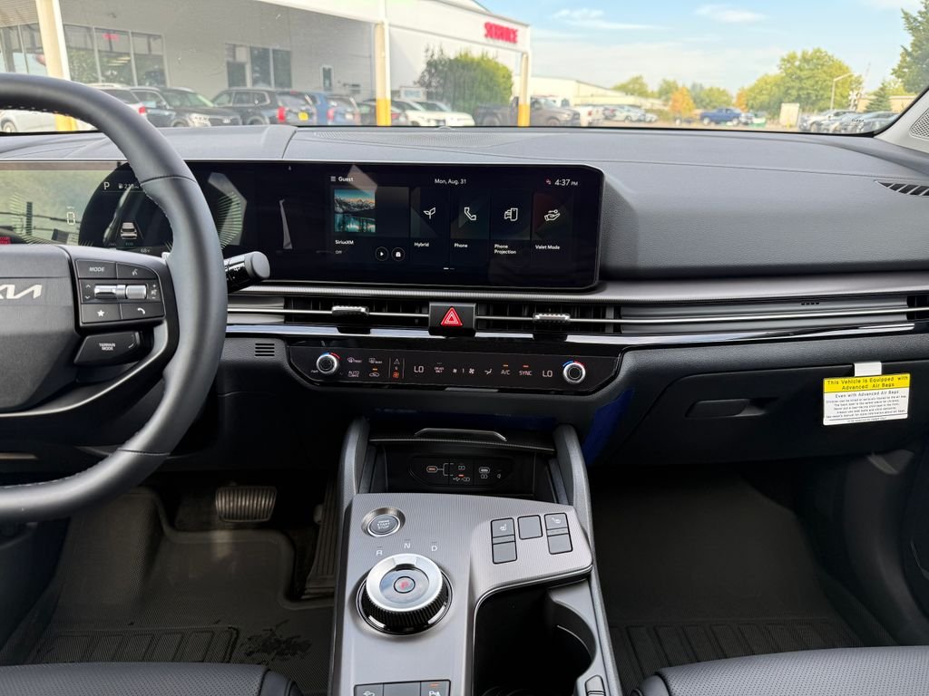 New 2026 Snow White Pearl Kia EX image 23