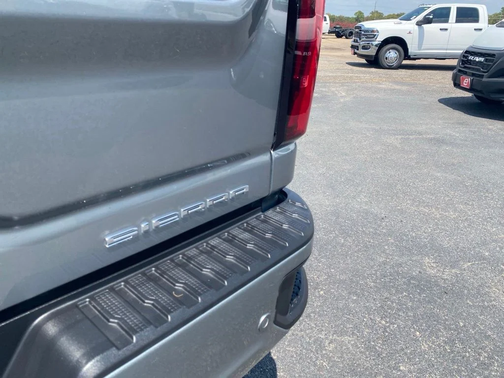 Used 2025 Sterling GMC Denali Ultimate image 34