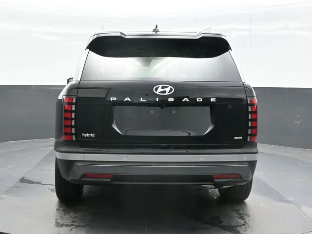 New 2026 Black Hyundai SEL Premium image 2