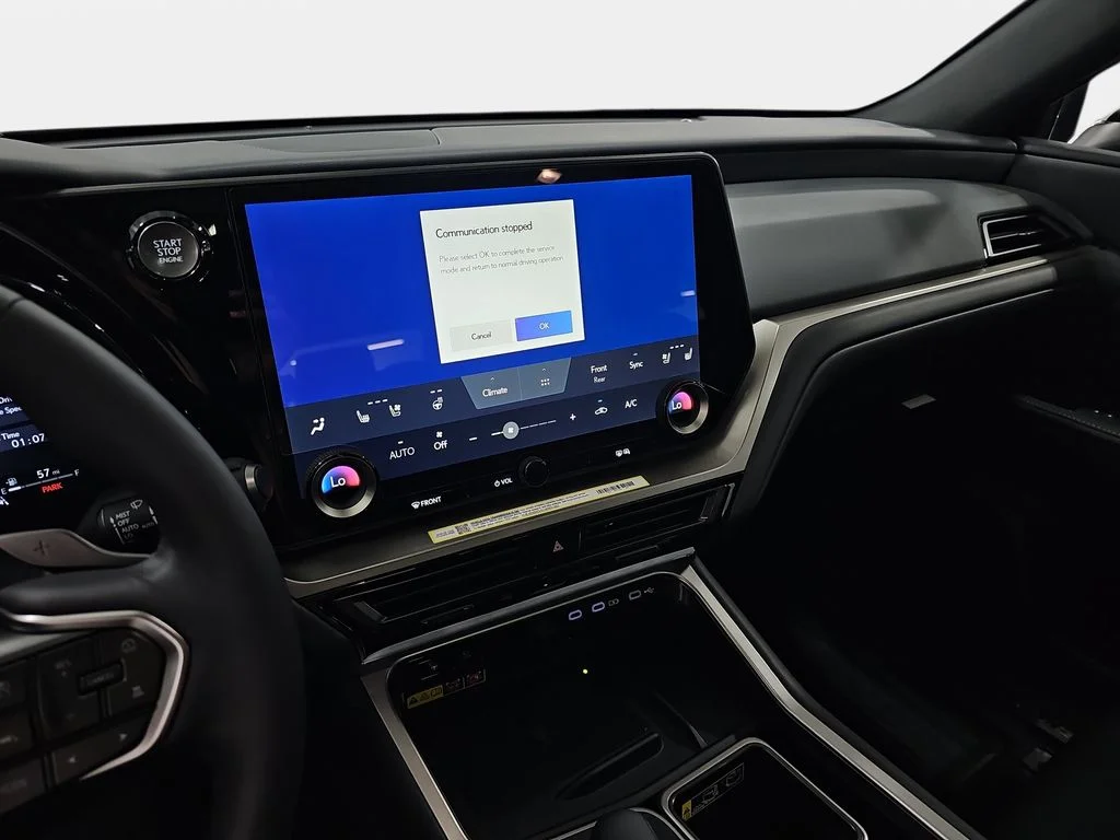 New 2026 Wind Chill Pearl Lexus PREMIUM AWD image 19