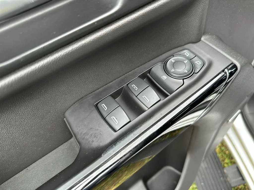 Used 2020 Silver Chevrolet RST image 19