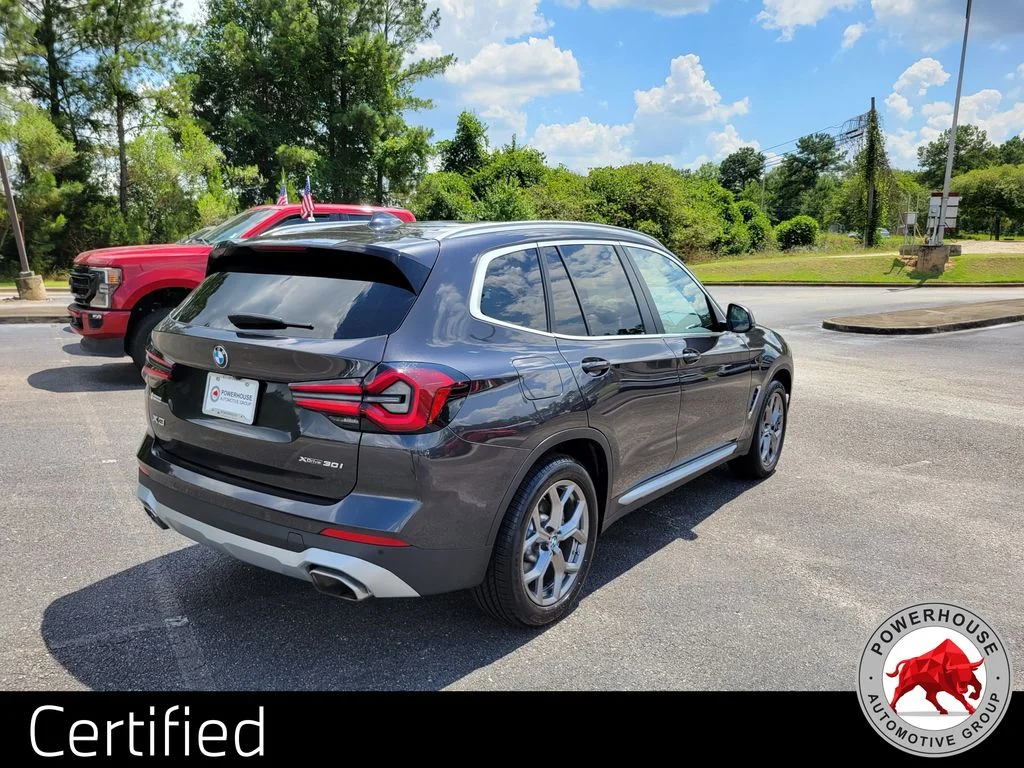 Used 2023 Gray BMW xDrive30i image 5
