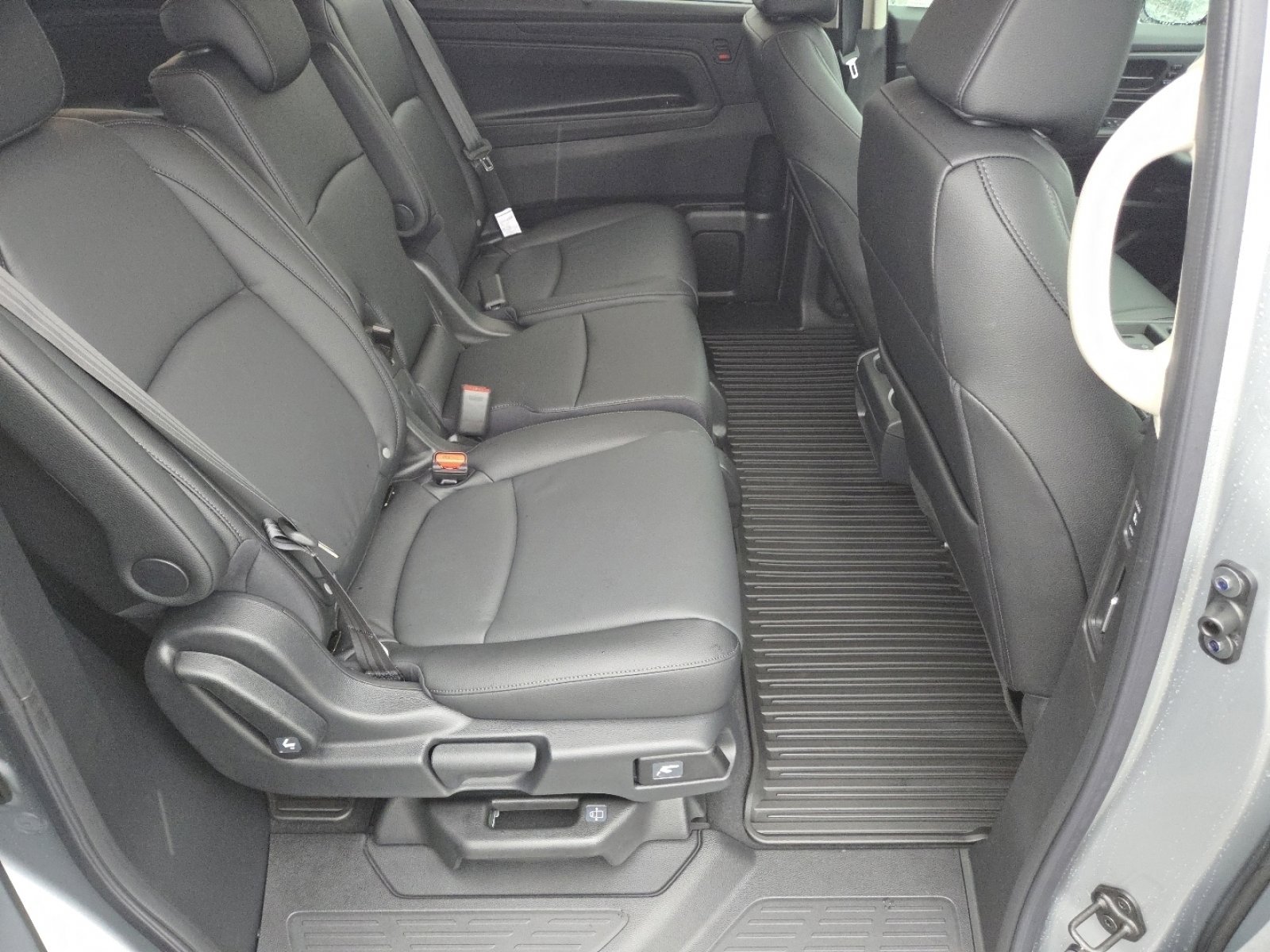 2026 Honda Odyssey EX-L - Photo 57