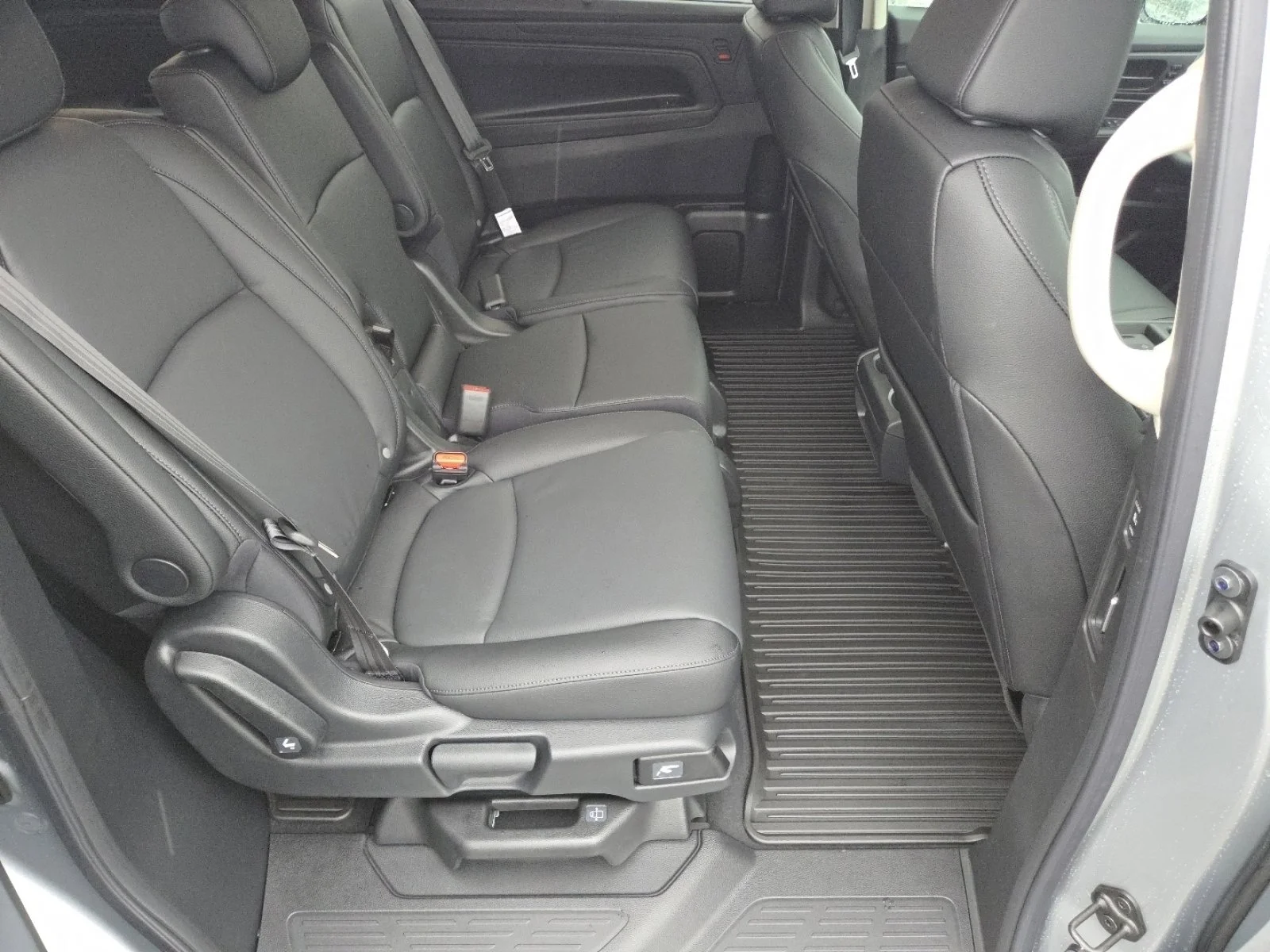 2026 Honda Odyssey EX-L - Photo 57