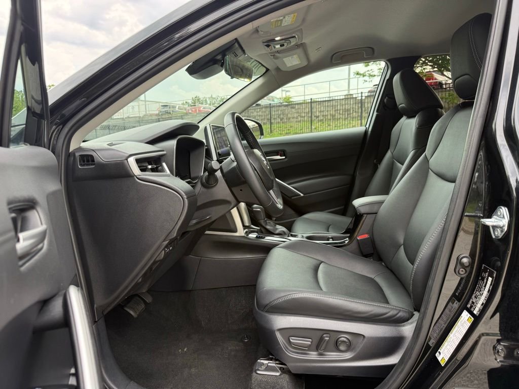 Used 2025 Black Toyota XLE image 22