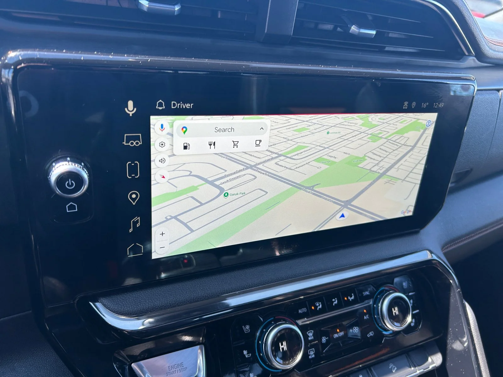 Used 2023 White GMC AT4 Crew Cab image 25